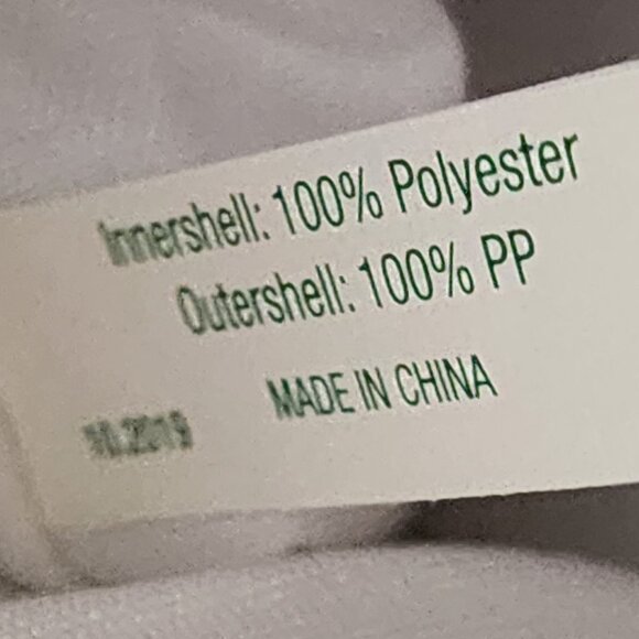 Mario Badescu Green and White Poly Striped Fully Lined Italian Design Makeup Bag - Picture 14 of 16